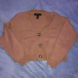 long sleeve v-neck cropped sweater